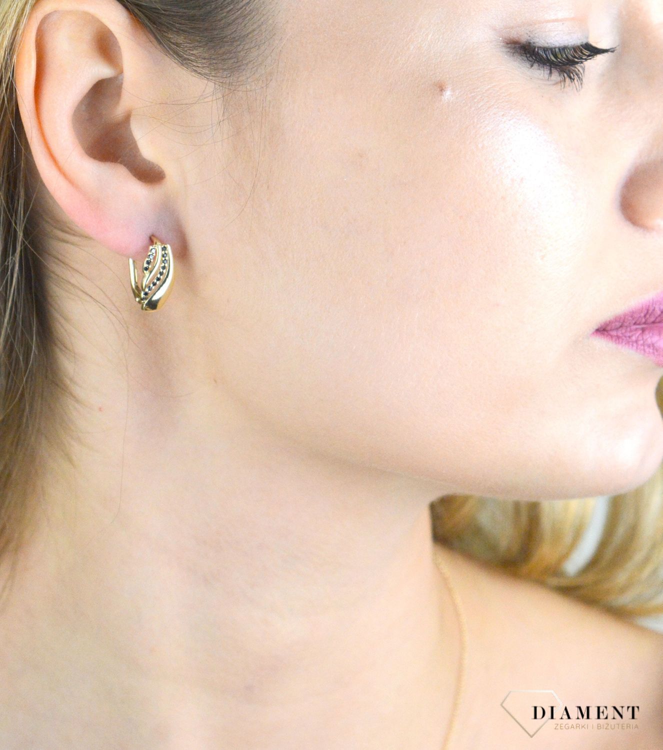 Złote kolczyki damskie 585 z czarnymi cyrkoniami KL 8529 585.jpg